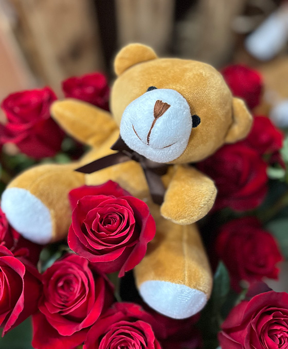 Ramo de San Valentin con Oso de Peluche